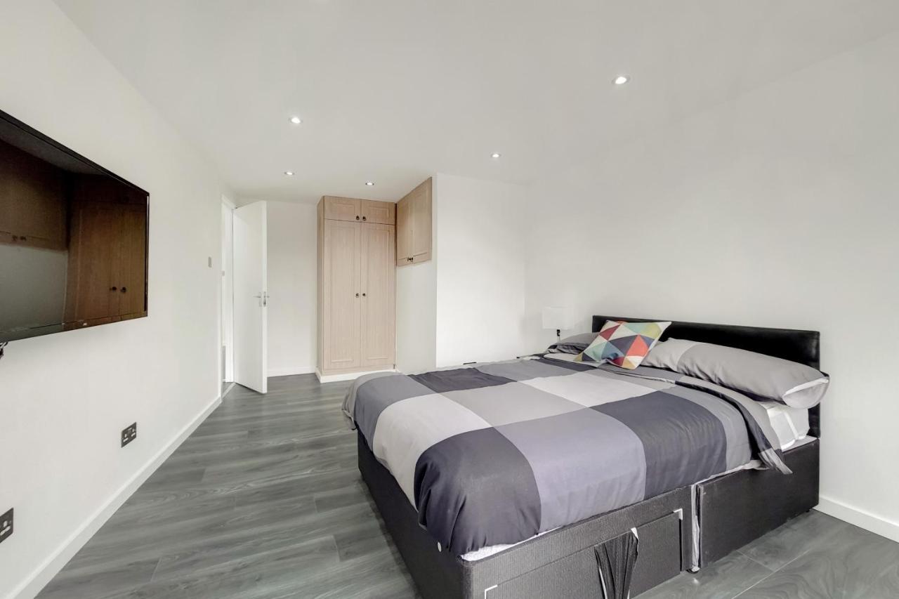 Lovely 4 Bed Apartment Perfect For Families! London Exterior foto